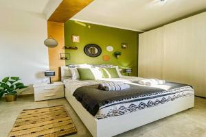 Urban Studio Apartment in Gzira, St Julians