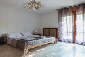 Appartamento vicino l'ospedale con parcheggio gratuito Apartments, Modena