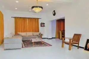 Akarsha Residence - Near Airport Mini-hotel, Negombo