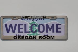 roomstr Oregon Room 1 Bedroom in South with Shared Full Bathroom & FREE COFFEE, Tampa