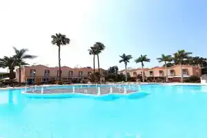 Green Holiday Island Guest house, Maspalomas