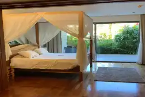 Pearl of Nai Thon Apartments, Naithon
