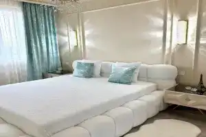 Louise Delux- Free privat parking Apartments, Nyiregyhaza