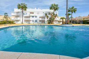 3 Bedroom Cozy Home In - Isla Cris, Islantilla