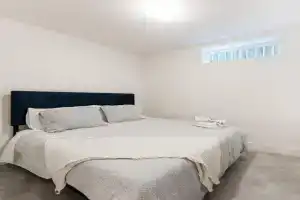 Lynn Valley 2BR Suite By Grouse Mtn & Lynn Canyon Guest house, Vancouver