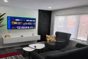 Cozy Private Two-Level Suite In With Separate Entrance And Living Area on Main Floor Apartments, Brampton