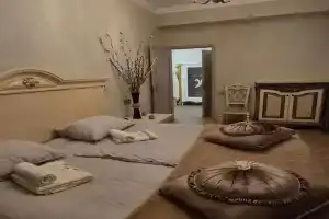Cozy Apartment by Botanical Garden, Baku