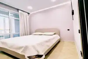 Novye apartamenty v tsentre, prospekt Turan, Zhk Tandau, Astana