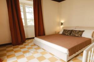 Traditional Maltese home in the three cities - 500m away from Valletta Ferry Apartments, Tarxien