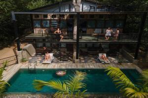 Hanuman's Nest Private Jungle Villa - 4 Bedroom Villa, Unawatuna