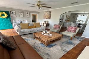 Charming 3BR Minutes to Moody AFB, Downtown & VSU Guest house, Valdosta