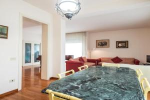 Royale Melody Apartment - near the historical centre of, Ravenna