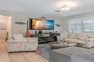 The Edison - Walking Distance to Gulf Course and Edison-Ford Winter Home Villa, Fort Myers