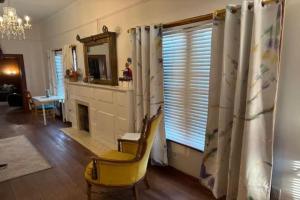 Lafayette Family Home-Free Parking Downtown & 3 Bedrooms, Lafayette