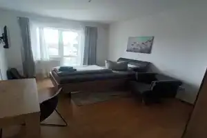Schöne Wohnung mit WLAN und Balkon in Salbke Apartments, Magdeburg