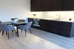 Lonid Apartment, Hofn