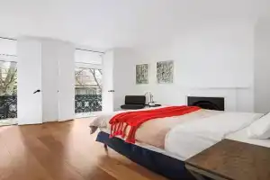 Stylish 3BR Terrace in Steps from CBD Guest house, Sydney