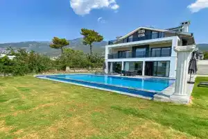 Pandora G Villa, Oludeniz