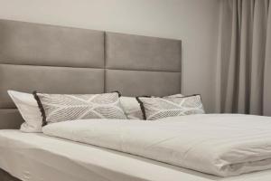 Ideale City-Wohnung mit 2 Schlafzimmern & Parking Apartments, Dortmund