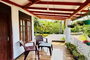 Nimsara Lodge, Hikkaduwa