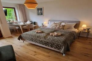 Schwarzwaldnest mit Sauna & Pool Apartments, Schonwald im Schwarzwald