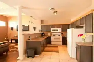 SUPERIOR 2 Apartments, Niagara Falls