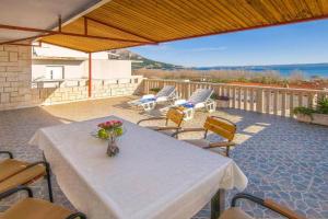 Awesome Apartment In, Omis