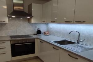 Holiday House Emma - Two Bedroom Holiday Home With Terrace, Sibenik