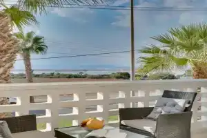 Elisabeth Salt Lake views 200m from Makenzy beach Guest house, Larnaka