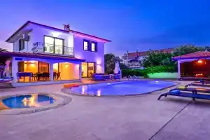 LUNESSA-Villa with Children's Pool for 8 People in Oludeniz, Fethiye