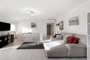 La dimora del Lago Apartments, Colico