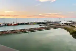 A Slice of Heaven at the Waterfront Apartments, Darwin