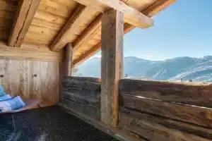 Premium Alpine Residence - 4 Bedroom by GuestLee, Verbier