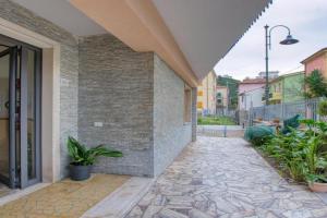 Stunning Apartment In With Wifi, Deiva Marina