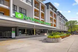 Studio 1525 at Wyndham Garden • Naiton Beach, Naithon