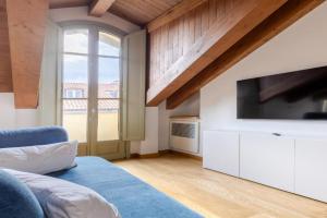 Hostdomus - Urban Loft Apartments, Torino