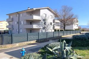 Apartments with parking space, Krk - 25018, Baska