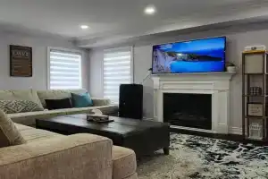 Modern Cozy Nook Guest house, Brampton