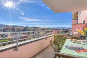Appartamento Residenza Chiara - Happy Rentals Apartments, Laveno