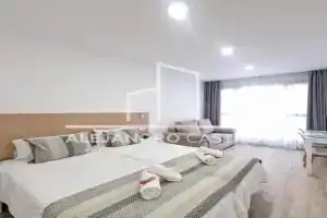 Elegance Canteras Suite Apartments, Las Palmas de Gran Canaria