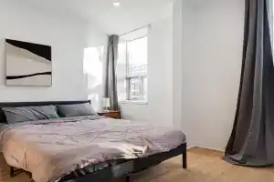 Quiet studio For 2 Guest With Parking, Montreal
