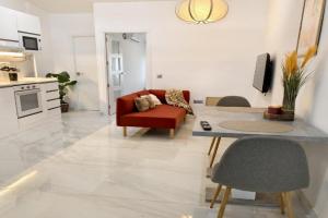 Top Floor 2 Bedroom Apartment with Terrace, Valencia