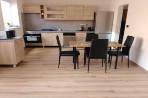 APARTMÁN KATKA Stošice - Liptovský Mikuláš, súkromie & pohodlie, Liptovsky Mikulas
