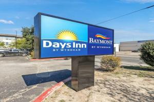 Baymont by Wyndham Downtown Hotel, San Antonio