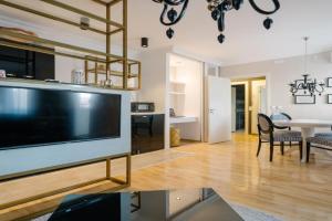 NAR Royalton Deluxe Apartment #63 Free Parking, Nis