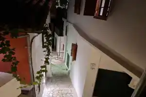 Cecilia Traditional House-Suites, Kalopanayiotis