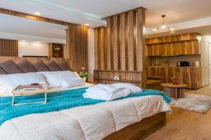 FOUR SEASON F2 in NEW Apartments, Gudauri