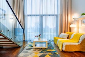 ADM Promenade Loft Maisonette - Parking Garage Apartments, Bratislava