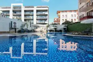 Qoople Triumph 17 Apartments near Cleopatra Beach, Alanya