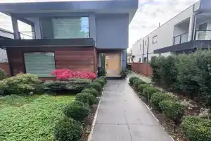 A&A Resident Apartments, North Vancouver